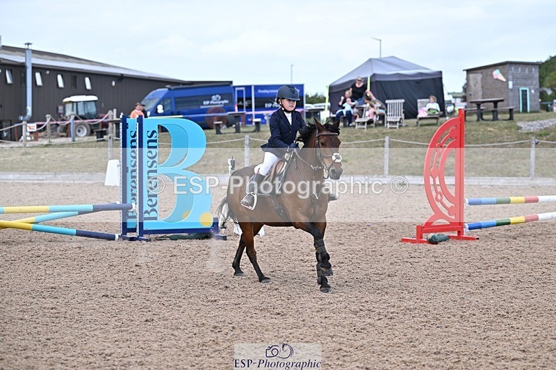 250826-152157-00092 - Clear Round and 60cm