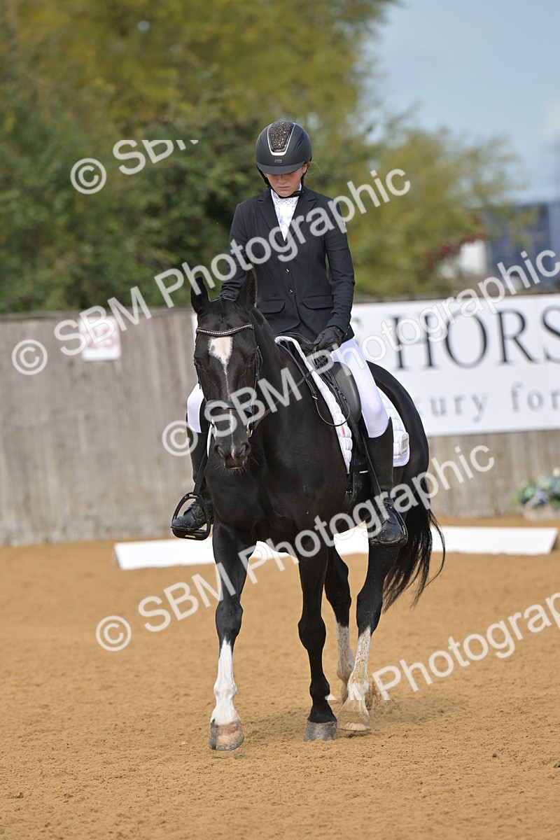 SBM_03781 - D2 - Small Tour Championship Intro 2