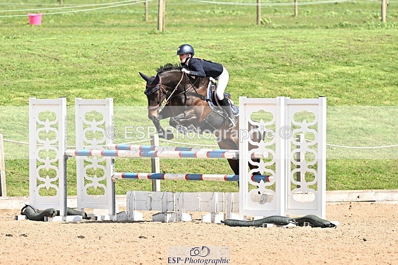 250416-132205-01039 - Cls 4 Newcomers and 1.10m