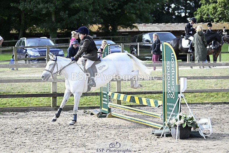 240823X-103023-15237 - 60cm R2 9.30 to 11.00