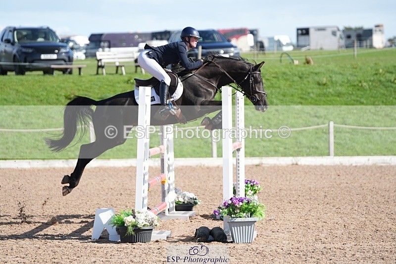 250913-103658-06193 - Cls 14 Snr Newcomers