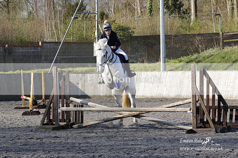 _EST0089 - Bourne Valley Riding Club Winter Showjumping 27/03/22