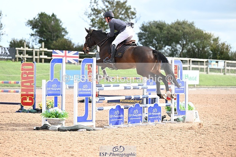 251005-142224-03885 - Cls 21 Newcomers and 1.10m