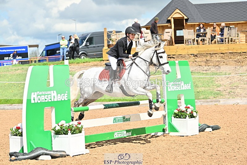 240504A-115849-01369 - Cls 3 Pony Discovery & 90cm Open