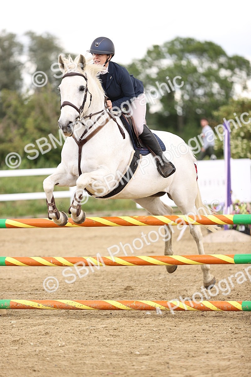 SBM_006099 - Class 16 - Senior British Novice - 90cm