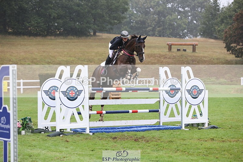 250830A-160112-07373 - Cls 17 Snr Foxhunter