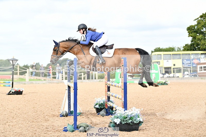 240915A-113047-09713 - Cls 27 Snr 1.05m & 1.10m GP