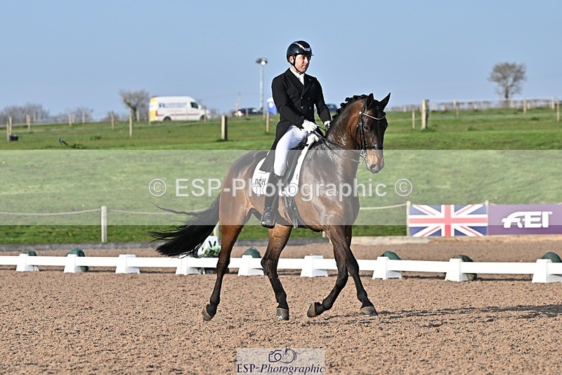 250404-181026-08547 - 159-Darren.Hicks-Tramontana.Tiger.Feet