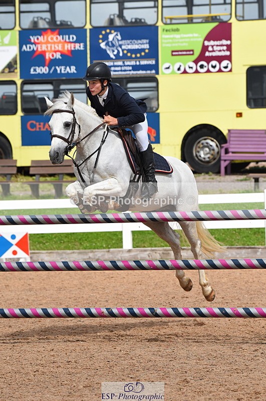 230715A-160652-01729 - Cls 9 1.30m Open