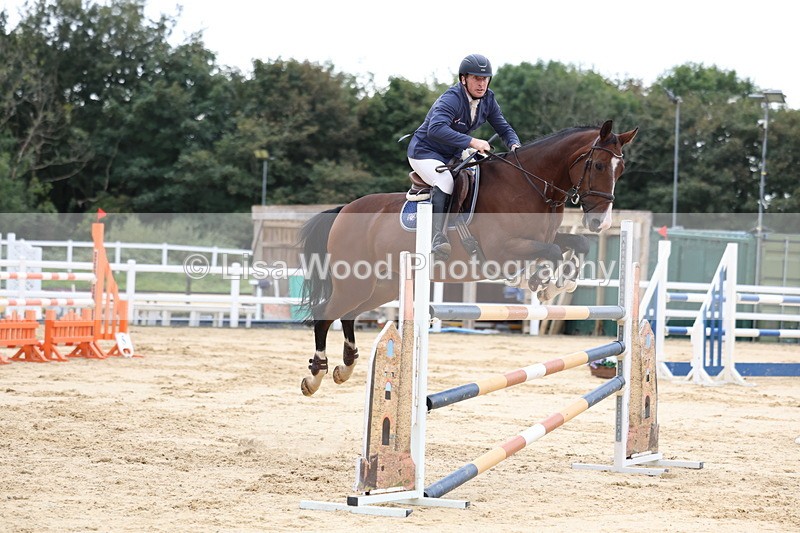3E7A3479 - Class 9: Senior Foxhunter/1.20 open