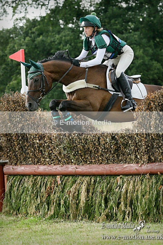 BE 010821 1825a - Equestrian