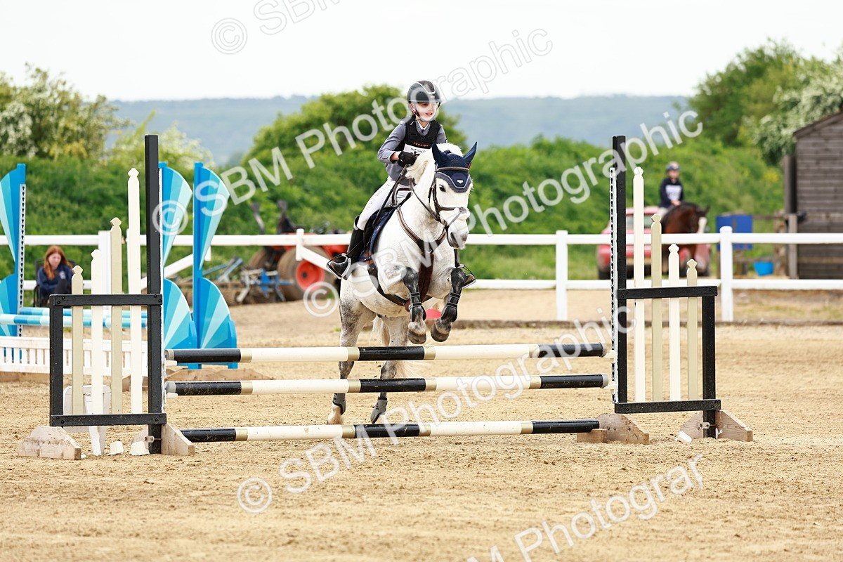 SBM_008213 - Class 4 - 70cm