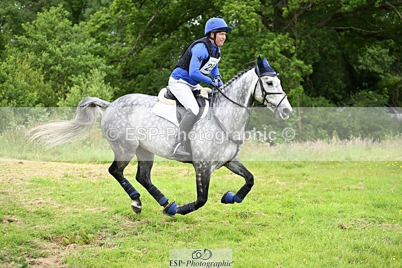 240623-110337-01363 - BE 90 XC 10-30 to 11.30