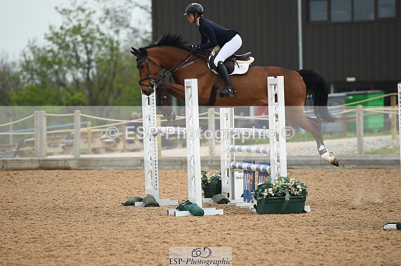 230504A-093246-00385 - Cls 8 Snr Foxhunter
