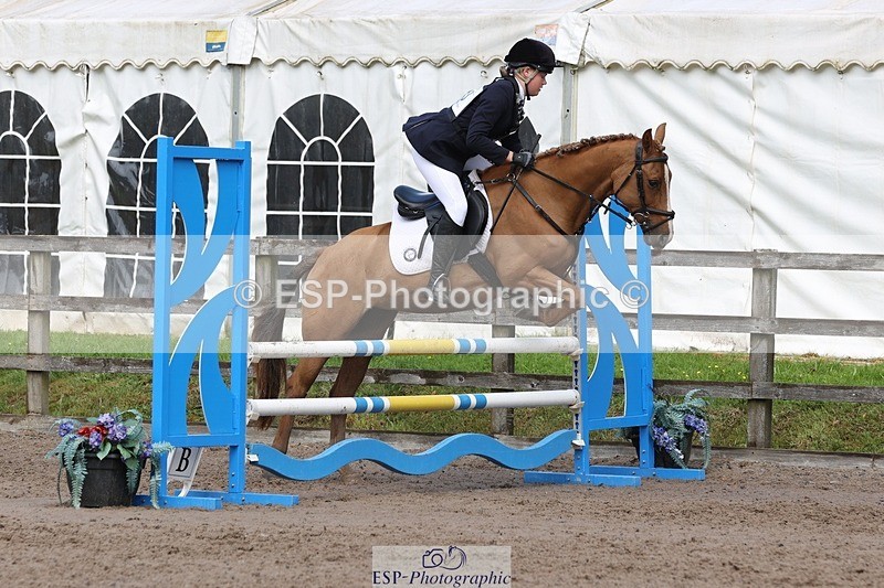 230826-120442-17492 - Round 1 Start to 12.30 coursewalk