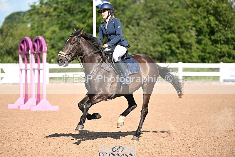 240728A-100259-07773 - Cls 33 Snr British Novice and 90cm Open