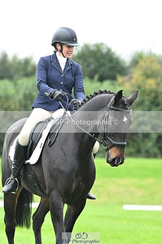 241024-145250-04631 - 421-Marie.Webber-BENNY'S.DOUBLE.DIAMOND