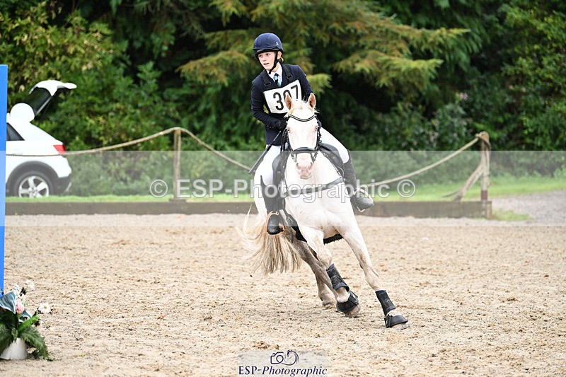 240824X-093722-23273 - 70cm Round 2 9.30 to 10.30