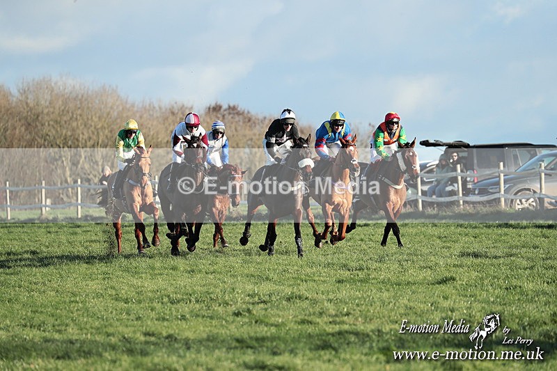PtP 301125  0545 - Hursley Hambledon Point-to-Point Larkhill Racecourse 30/12/2025
