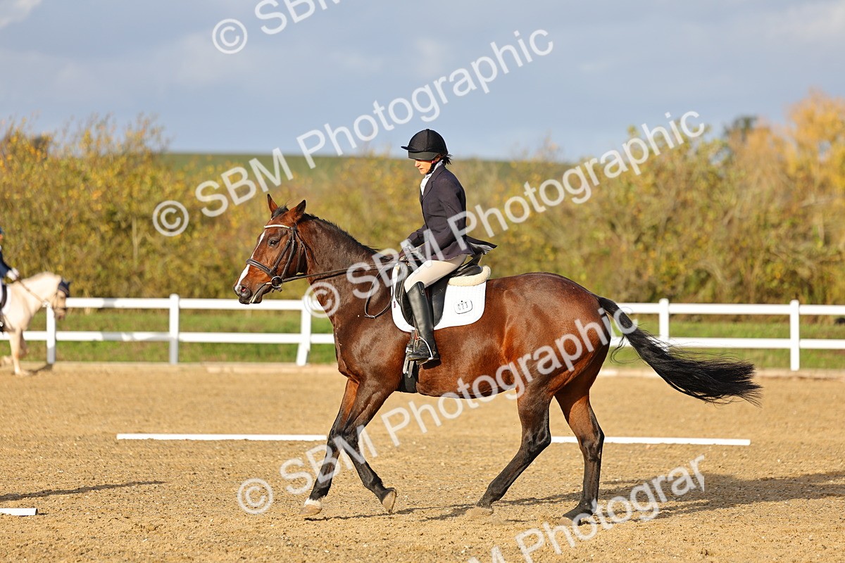 SBM_002711 - Class 8-11 - Novice 1-E1