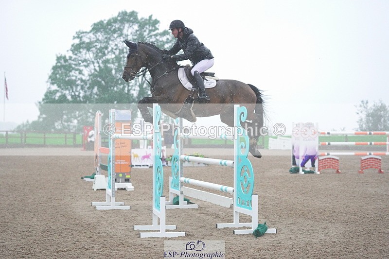 231017A-104704-06546 - Cls 26 Chard Equ Grand Prix