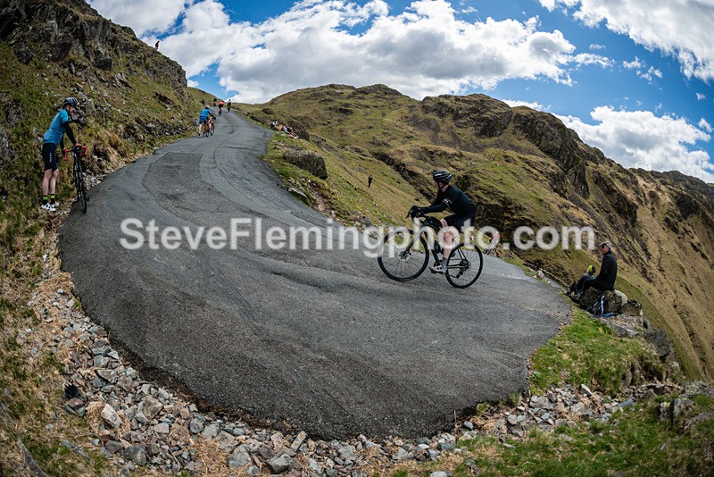 122943 - Hardknott Hairpin 12.00 - 13.00