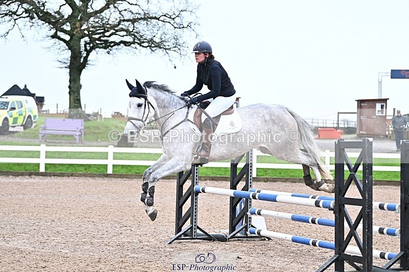 241127-094837-00082 - Cls 01A&B Brit Nov & 90cm Open