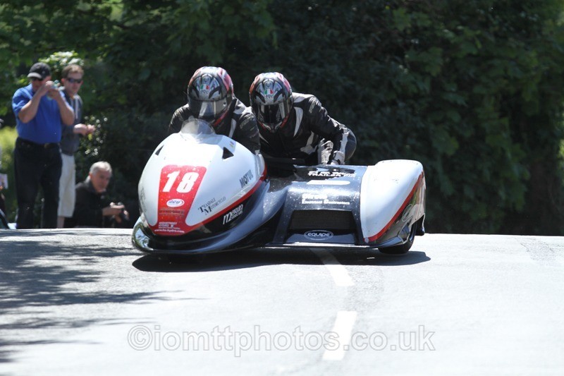 IMG_2346 - Sidecar Race 2 - TT 2013