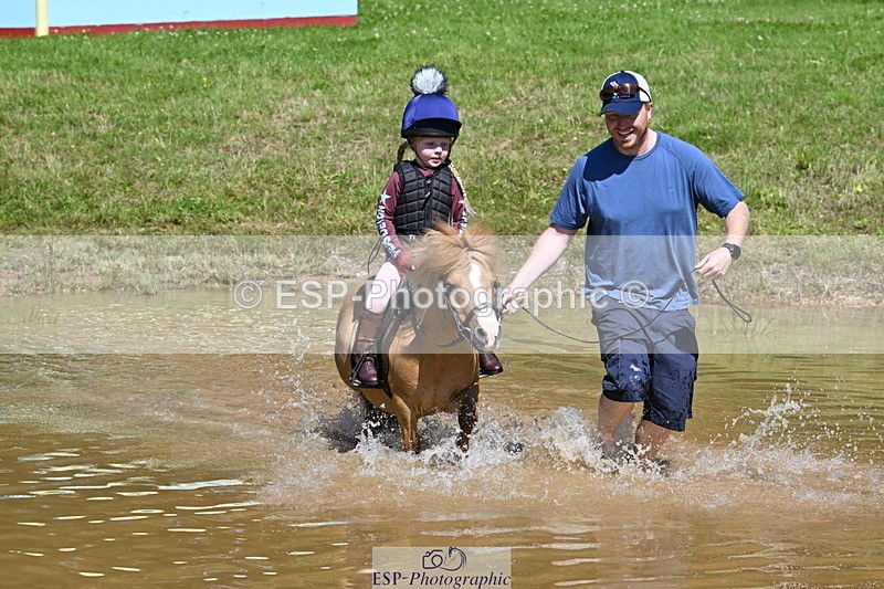 240728B-111458-01267 - Gemma's Group XC