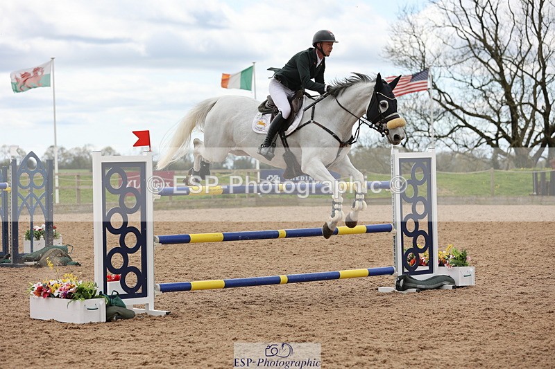 240419A-125313-07507 - Cls 6, 2 Star Medium Tour 1.35m