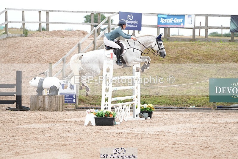 250718-113833-10065 - Cls 2, 3 Star Small Tour Break til End