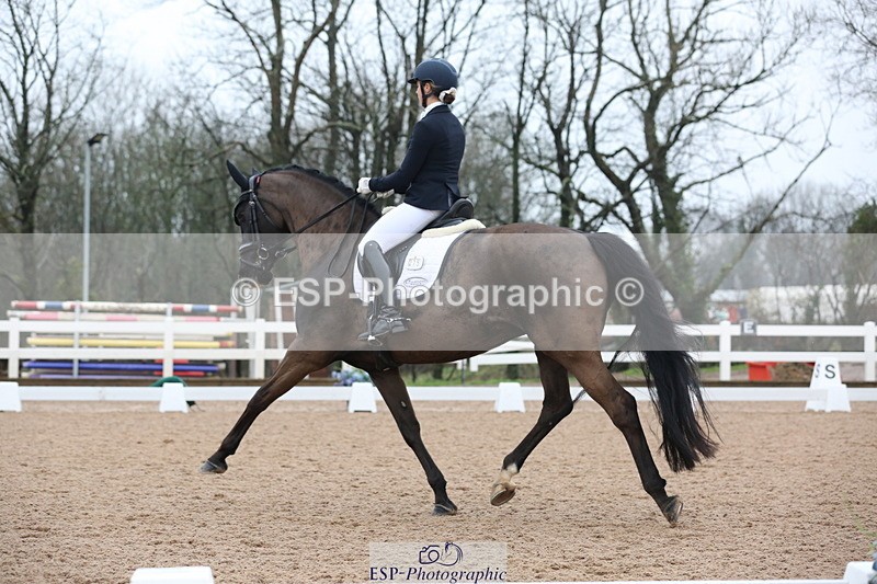 240217A-114223-01845 - 275-Lucy.Pye-La.Vida.loca