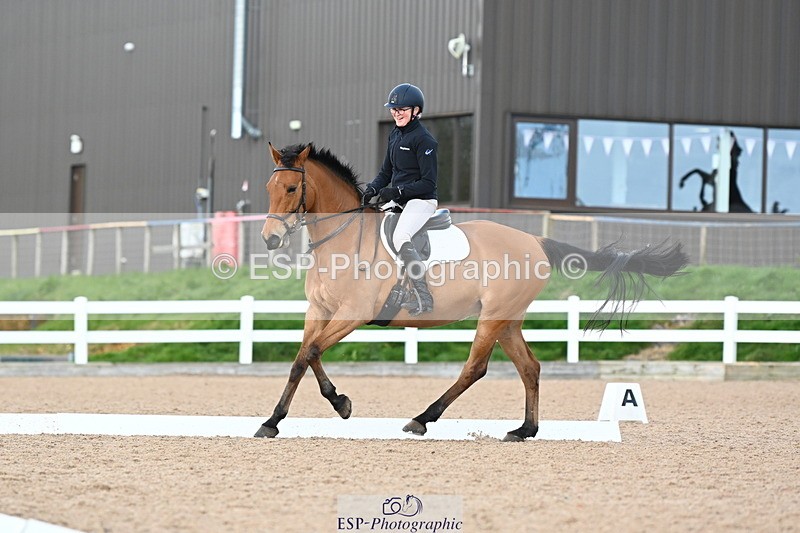 240323A-152039-02450 - UnA Novice 28