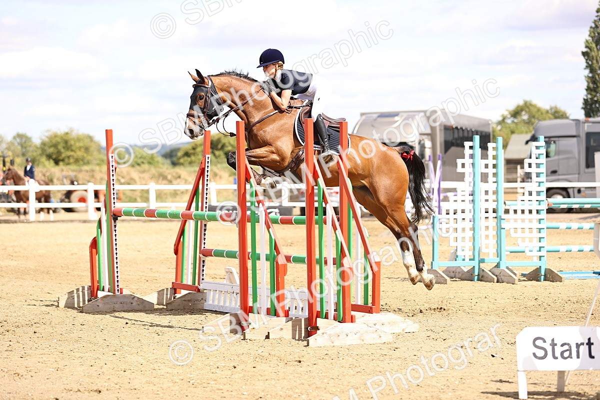 SBM_001307 - Class 6 - Senior Newcomers - 1.10m