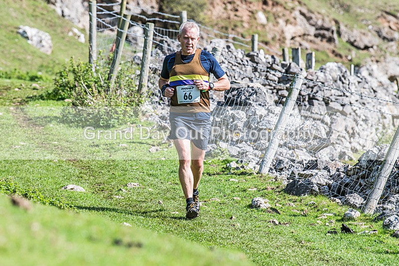 Ilam-1012 - Ilam Three Peaks Fell Race (Limestone Series) Sunday 28th September 2025