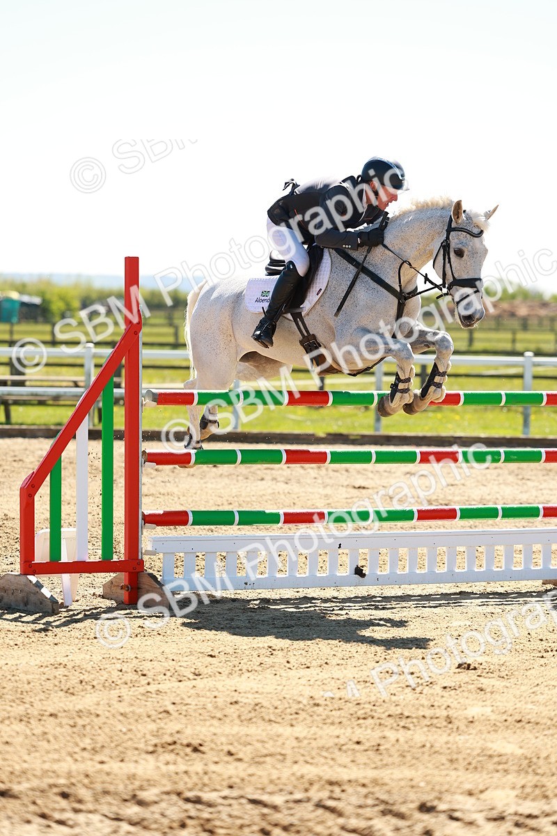 SBM_001533 - Class 5 - Senior Foxhunter - 1.20m
