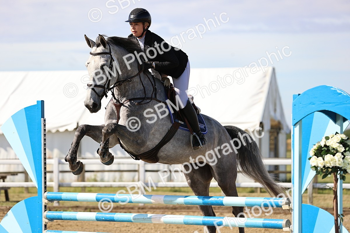 SBM_009247 - Class 7 - Senior Discovery - 1.00m Open