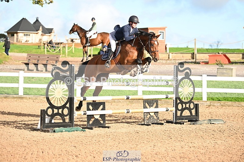 241023A-152149-01169 - Cls 5 Foxhunter and 1.20m Open