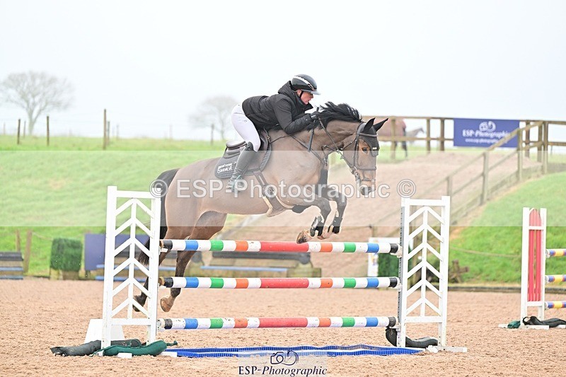 250122-124603-00432 - Cls 4 Newcomers and 1.10m