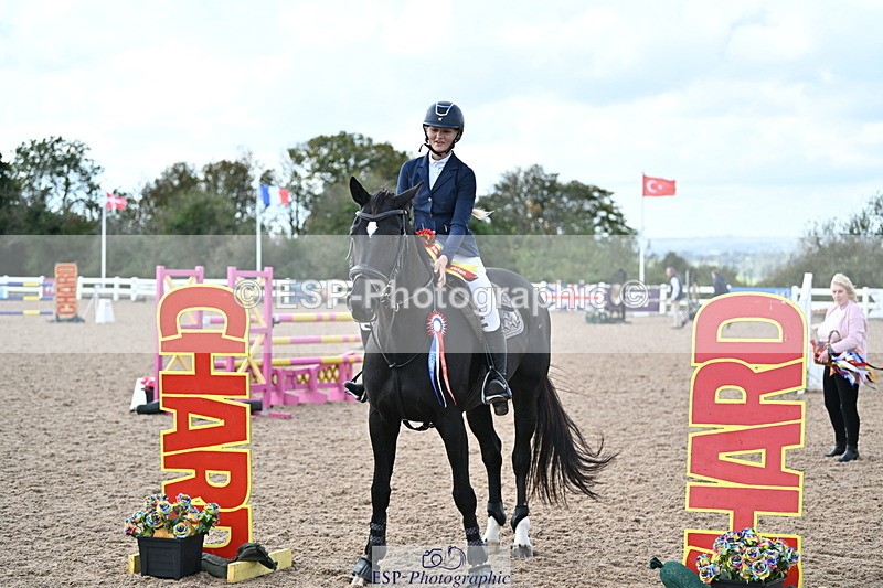 241005A-130410-03928 - SAT Cls 18 1.05m Amateur Jump Off and P