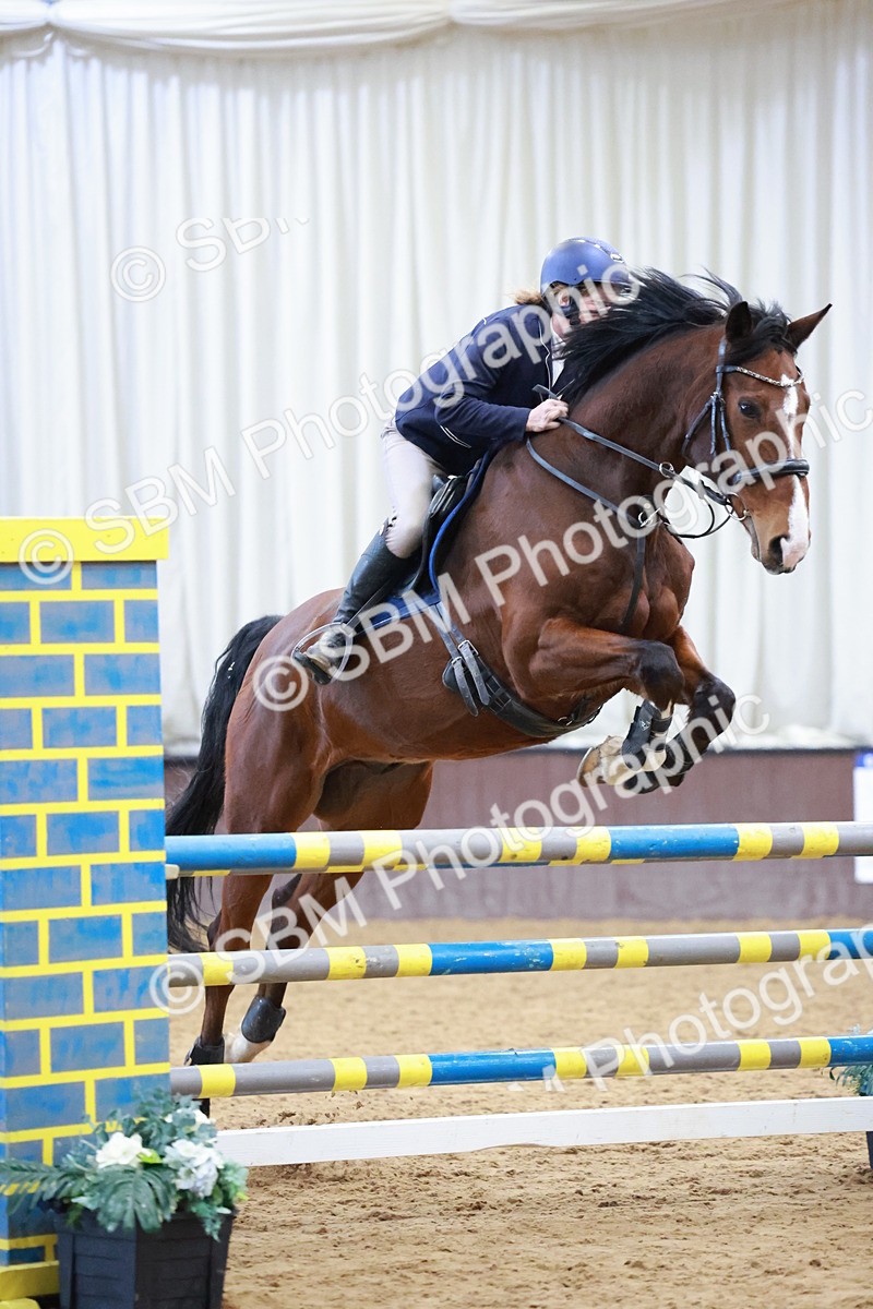 SBM_003502 - Class 11 - Senior Newcomers/ 1.10m Open