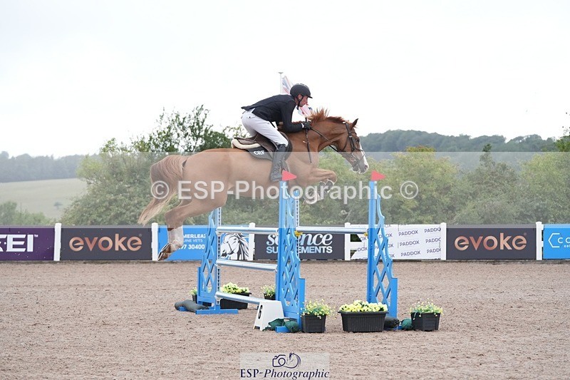 250720-090102-18044 - Cls16, 1 Star Silver Tour Accumulator