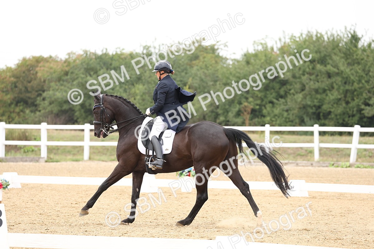 SBM_008124 - Class 10 - FEI INT I - 16.10-16.50