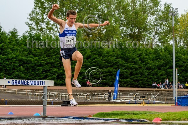 Sen25SAT-913652 - Track Male Set Two