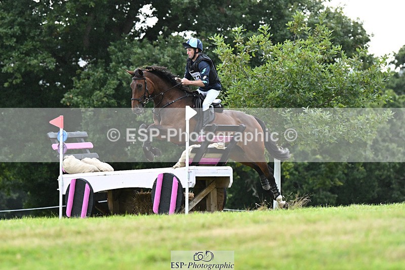 240825X-174032-37997 - 80cm XC 17.30 to End