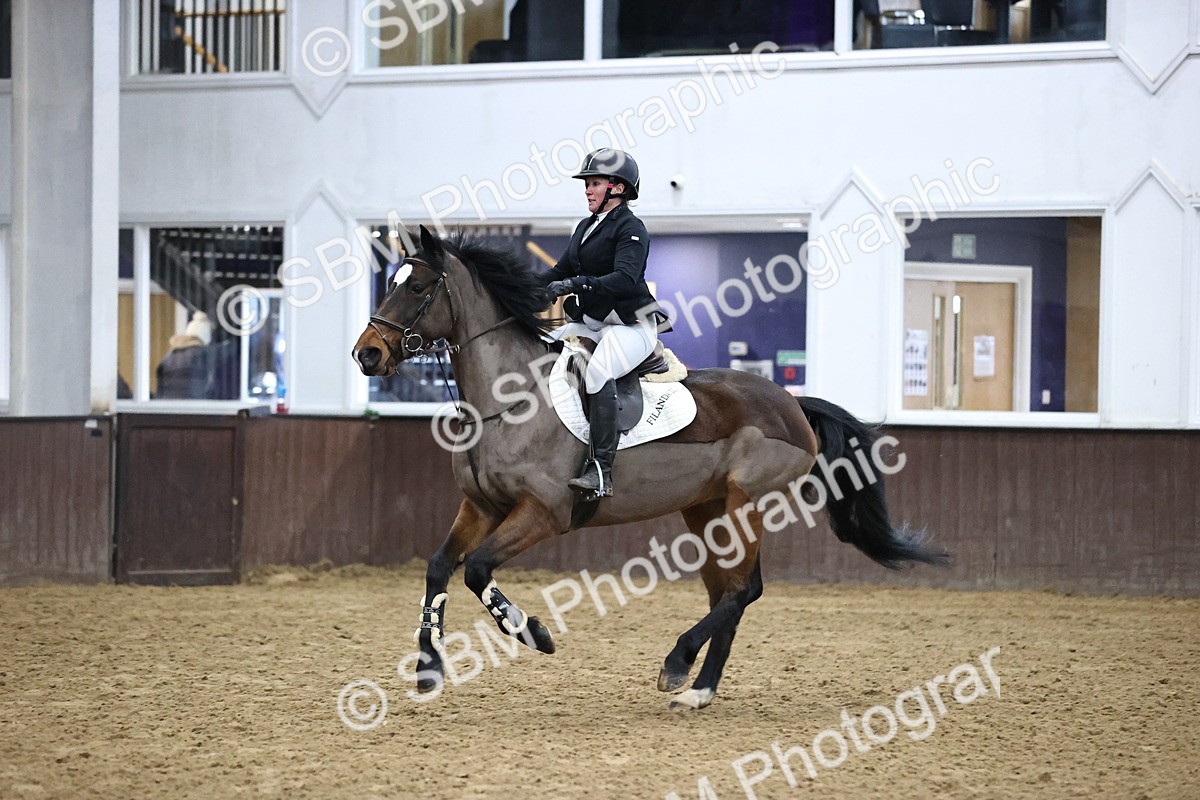 SBM_2285 - Class 8 - Nupafeed Supplements Senior Discovery/ 1m Open