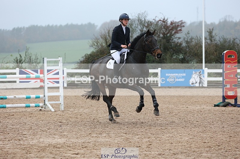 231112A-125403-04252 - Cls 19 Snr 1.05m Open