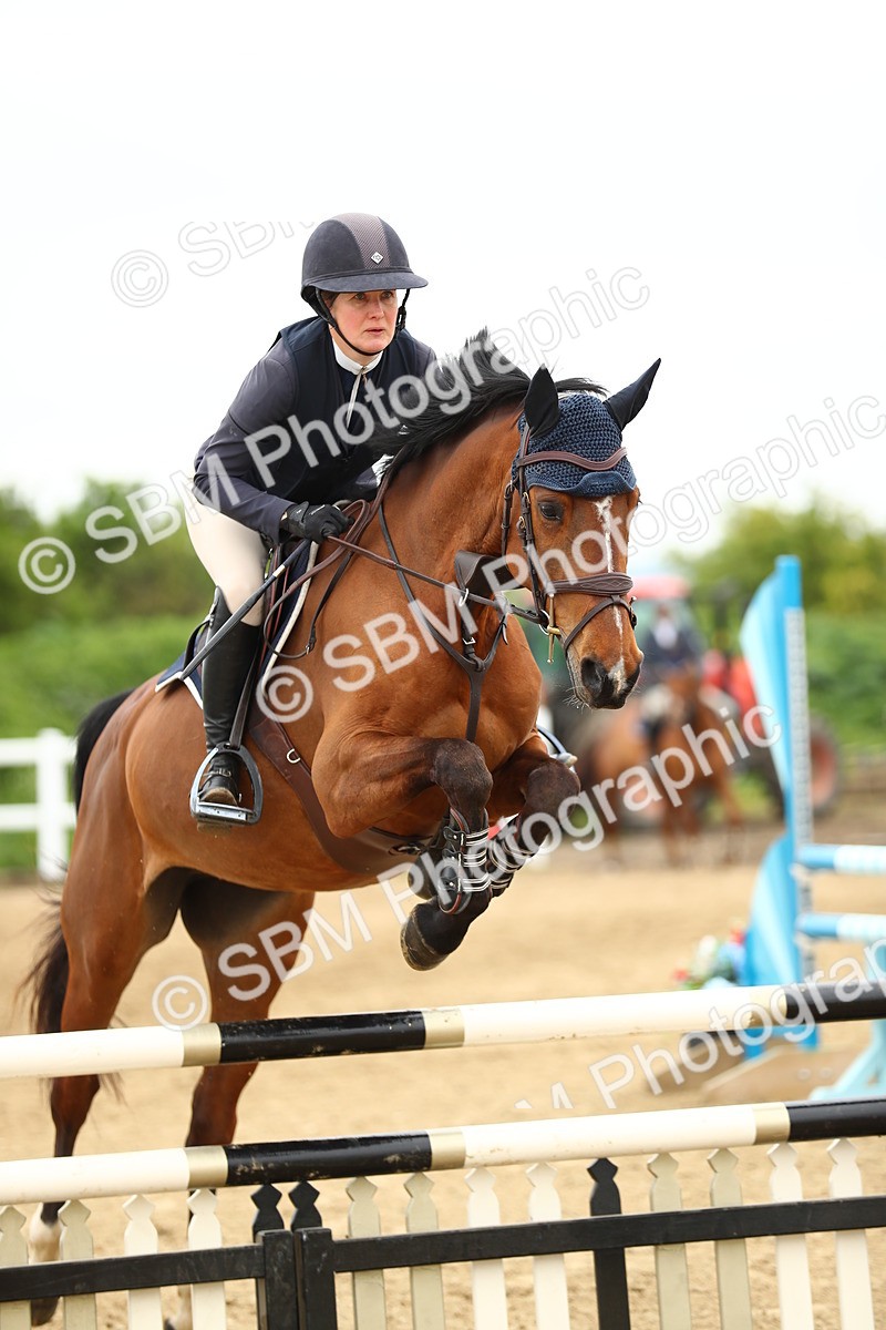 SBM_000515 - Class 2 - Senior British Novice 90cm