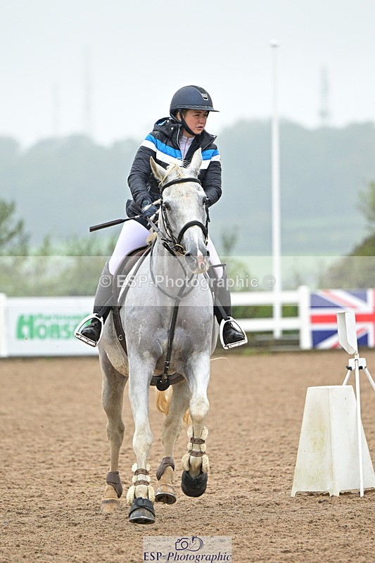 240925A-141116-01067 - Cls 5 Foxhunter and 1.20m Open
