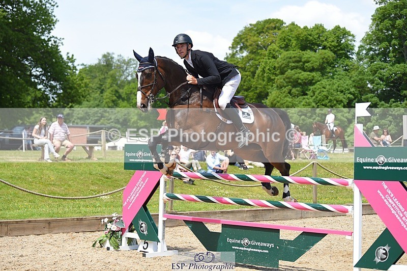 230528-122210-15664 - 307-PENHILLS_CANDY_MAN-Max_Warburton-SUNTrotUp+SJ